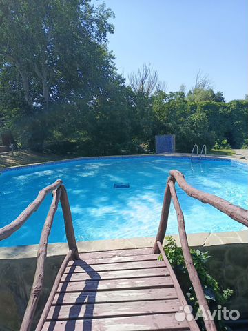 

10-к. и более коттедж, 1200 м²