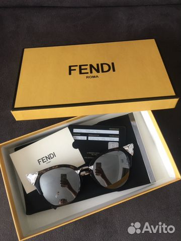 Солнечные очки Fendi Iridia Солнечные очки Fendi Iridia