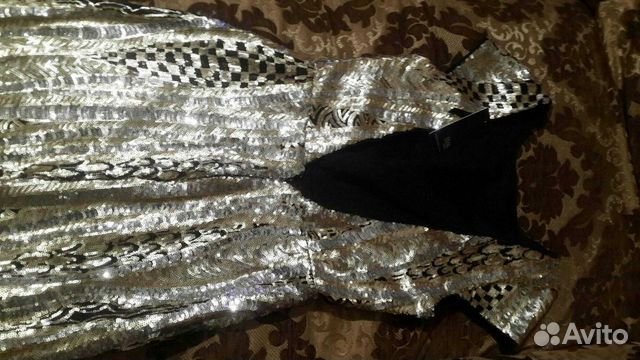 Платье вечернее с пайетками Платье вечернее с пайетками