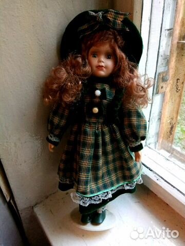 Фарфоровая кукла Фарфоровая кукла