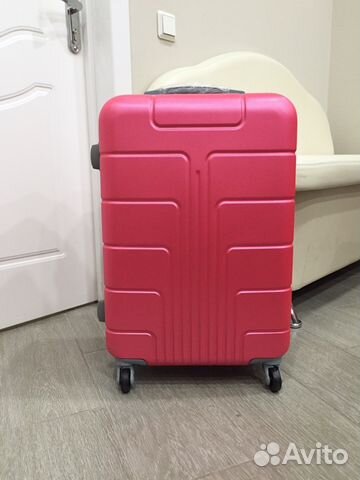 Чемодан на колесах Чемодан на колесах