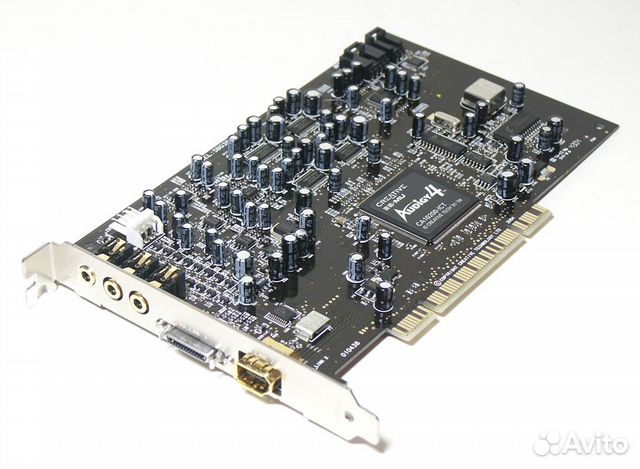 Звуковая карта PCI Creative Audigy4 Pro sb0380