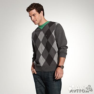 Хлопковый свитер Tommy Hilfiger р-р М Хлопковый свитер Tommy Hilfiger р-р М