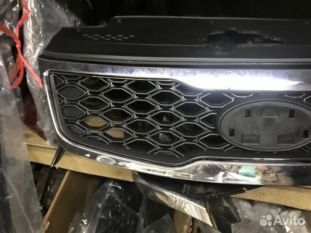 Решетка радиатора Kia Rio 2 рестайлинг c 2009-11г Решетка радиатора Kia Rio 2 рестайлинг c 2009-11г