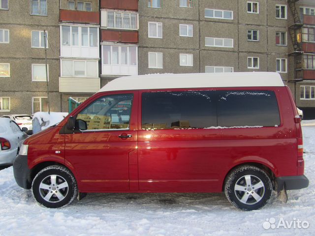 Авито мурманская область авто. Volkswagen Caravelle t6 красный. Красная Каравелла 2 Drive.