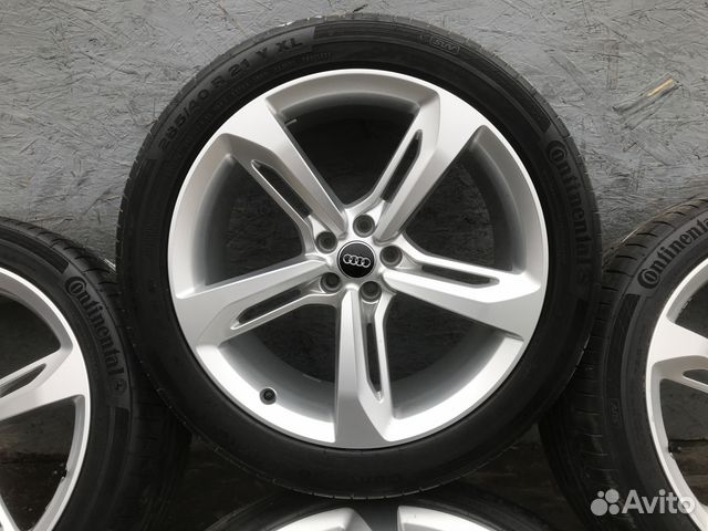 Оригинальные колеса на Audi Q7 New 4M R21 Оригинальные колеса на Audi Q7 New 4M R21