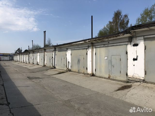 Гараж, > 30 м²