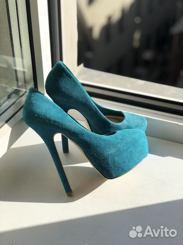 Новые бирюзовые замшевые туфли Steve Madden Новые бирюзовые замшевые туфли Steve Madden