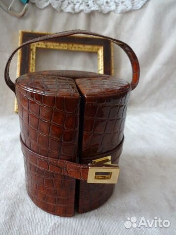 Шкатулка для драгоценностей Шкатулка для драгоценностей