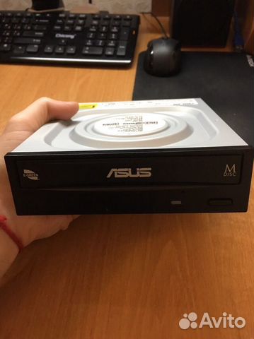 Asus drw 24d5mt. DVD-RW ASUS DRW-24d5mt. Привод DVD-RW ASUS DRW-24d5mt коробка. Дисковод DVD-RW ASUS 1817. ASUS DRW-24d5mt 2.00.