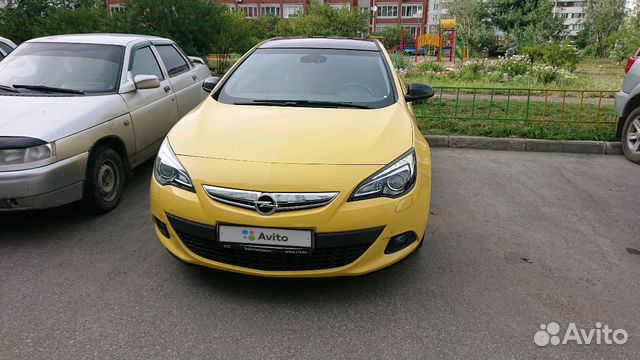 Opel Astra GTC 1.4 AT, 2013, 40 000 км