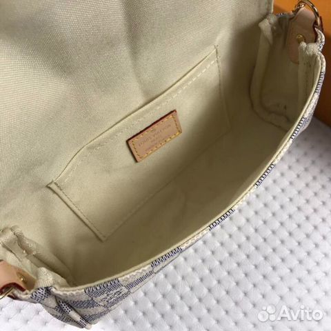 Клатч Louis Vuitton Луи Виттон