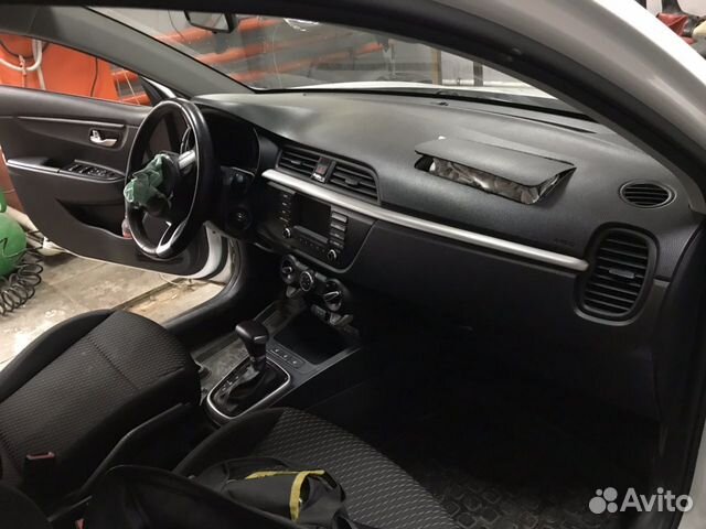 Киа Рио 4 (Kia Rio) Перетяжка панели