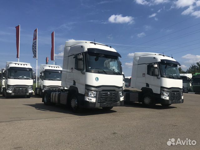 Тягач Renault 2017г Без пробега по РФ 163 км Тягач Renault 2017г Без пробега по РФ 163 км