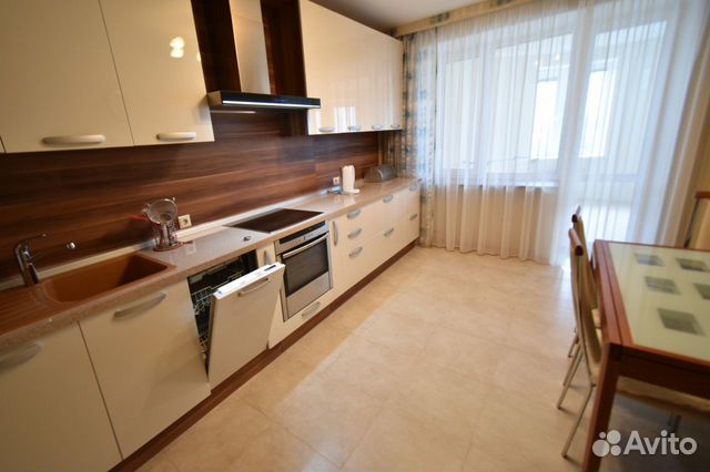 3-к квартира, 112 м², 8/18 эт.