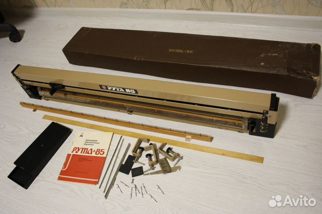 Машина вязальная