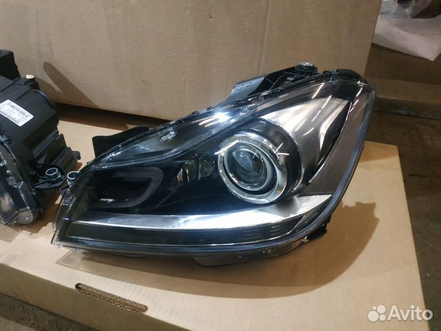 Mercedes W204 204 Фара левая правая ксенон рестайл Mercedes W204 204 Фара левая правая ксенон рестайл