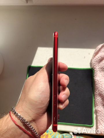 Продам iPhone 7 Plus red 128gb