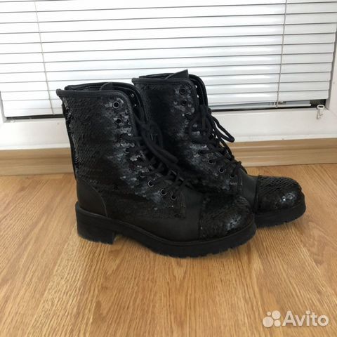 Кожаные ботинки