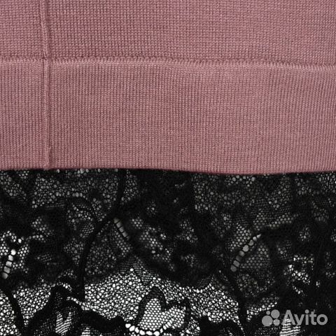 Платье с кружевом