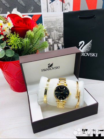 Часы Swarovski с браслетом Часы Swarovski с браслетом