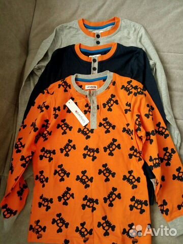 Новый комплект футболок с дл. рукавом 6-7 лет Новый комплект футболок с дл. рукавом 6-7 лет