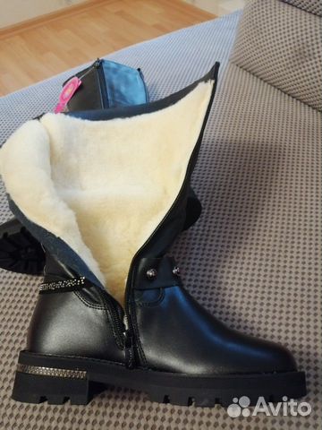 Сапоги на девочку 35 разм Сапоги на девочку 35 разм