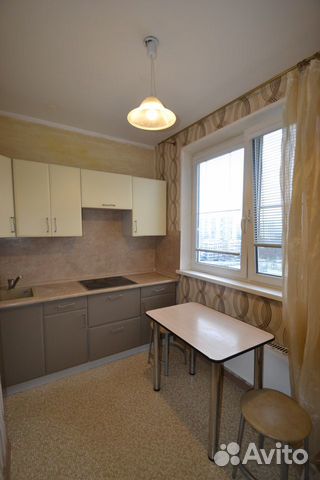 1-к квартира, 35 м², 10/18 эт.