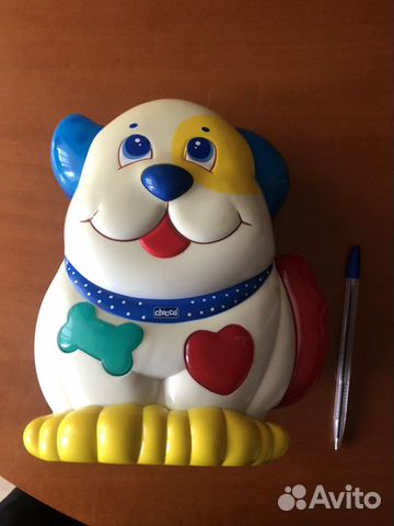 Развивающая собака фирмы Chicco музыкальная