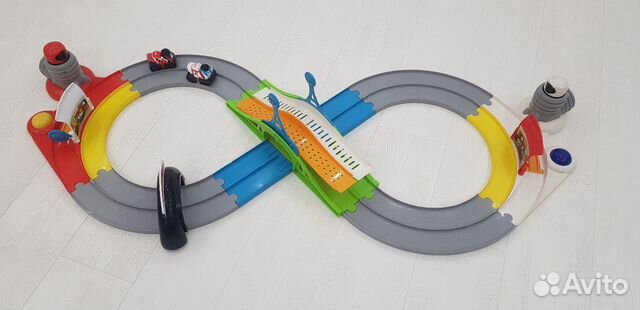 Игрушка на п/у Chicco трек