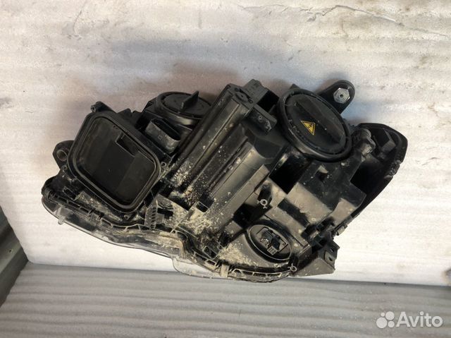 Фара правая на Mercedes W204 C 204 Фара правая на Mercedes W204 C 204