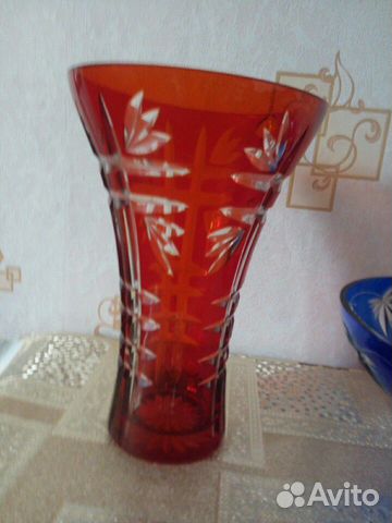 Хрустальная ваза