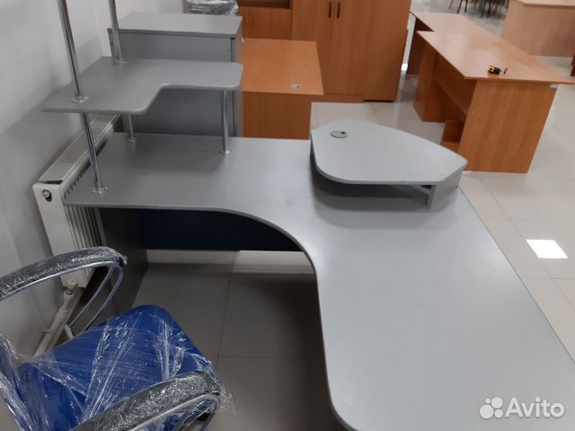 Стол руководителя, стол офисный стол эргономичный