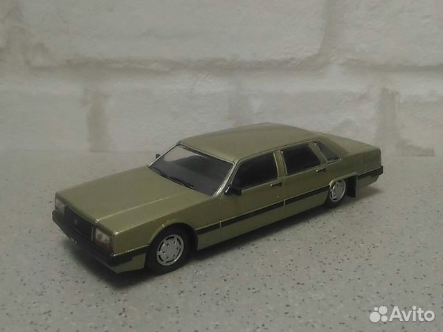 Модель автомобиля ЗИЛ-4102 Модель автомобиля ЗИЛ-4102