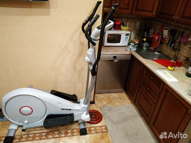 Эллиптический тренажер Эллиптический тренажер