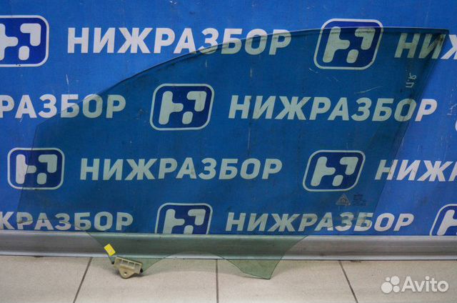 Стекло двери переднее правое Kia Sorento Prime UM