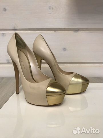 Туфли Casadei