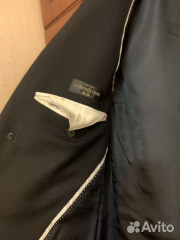 Пальто Corneliani Пальто Corneliani