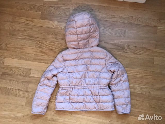 Куртка пуховка легкая на 5-7 лет Куртка пуховка легкая на 5-7 лет
