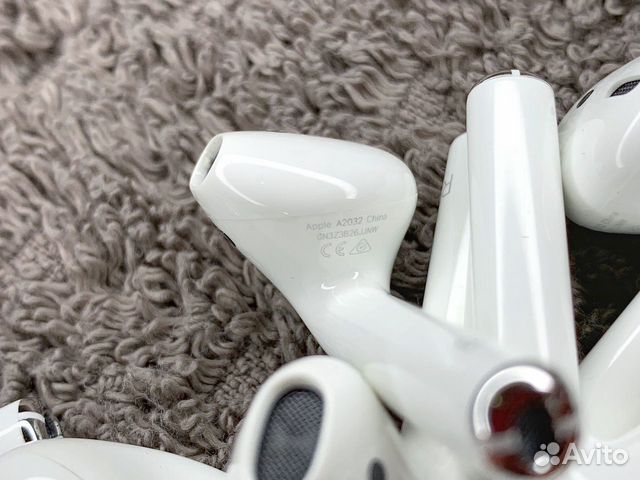 AirPods 2 наушник правый новый
