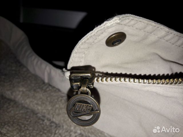 Новая Куртка Nike Новая Куртка Nike