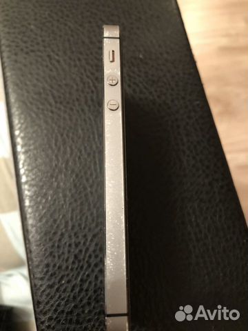 iPhone 5s 16GB iPhone 5s 16GB