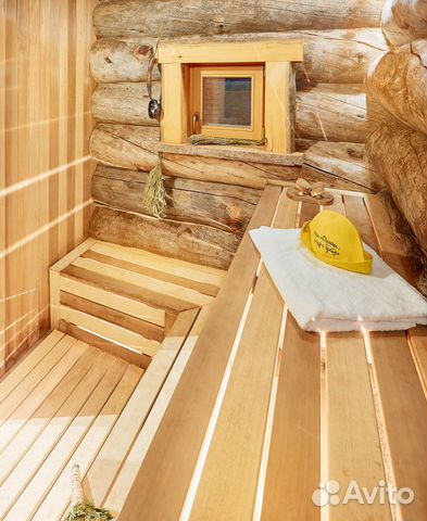 Сруб бани ручной рубки с доставкой и установкой