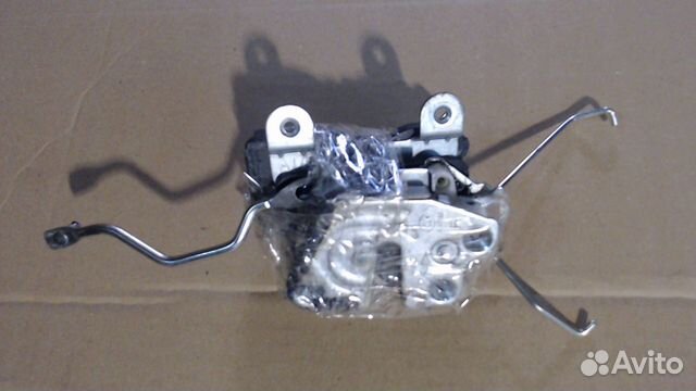 Замок двери правый передний Hyundai H-1 Starex, 20 Замок двери правый передний Hyundai H-1 Starex, 20