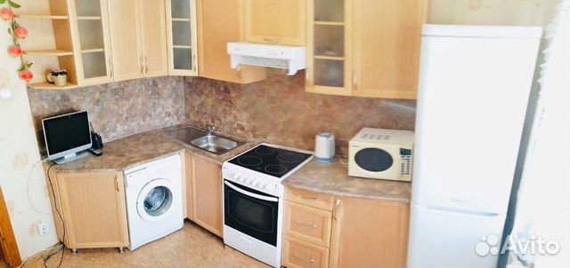 2-к квартира, 57 м², 1/9 эт.