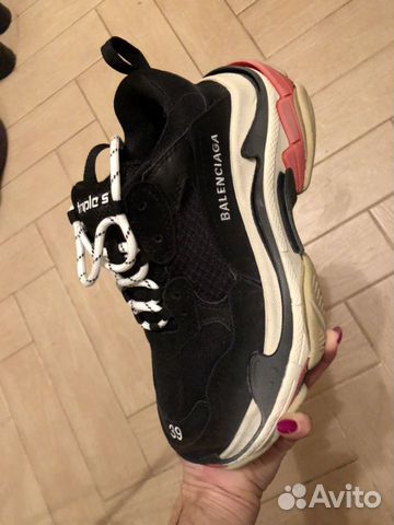 Кроссовки Balenciaga (оригинал) Кроссовки Balenciaga (оригинал)