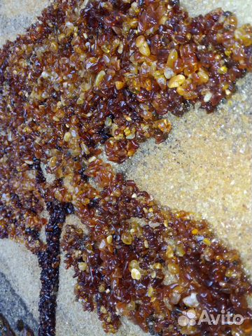 Картина из янтаря Дерево