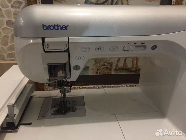 Швейная машина Brother Innovis 4000 Швейная машина Brother Innovis 4000