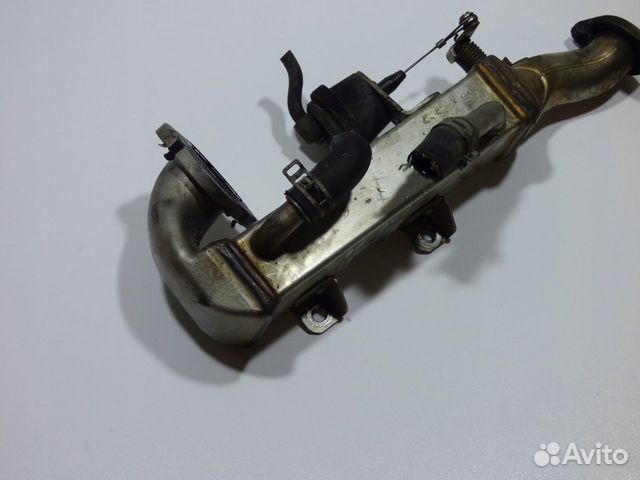 Радиатор EGR 1471000Q0N Nissan Pathfinder 3.0 V9X Радиатор EGR 1471000Q0N Nissan Pathfinder 3.0 V9X