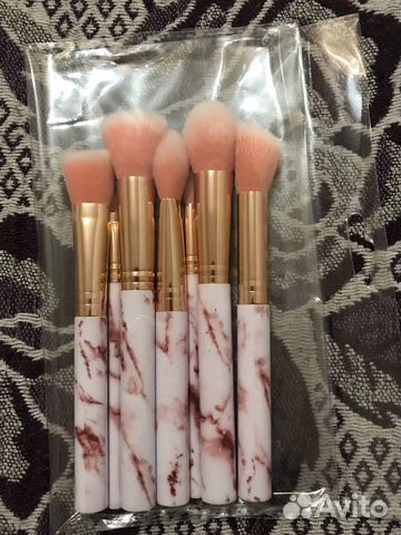 Кисти Кисти